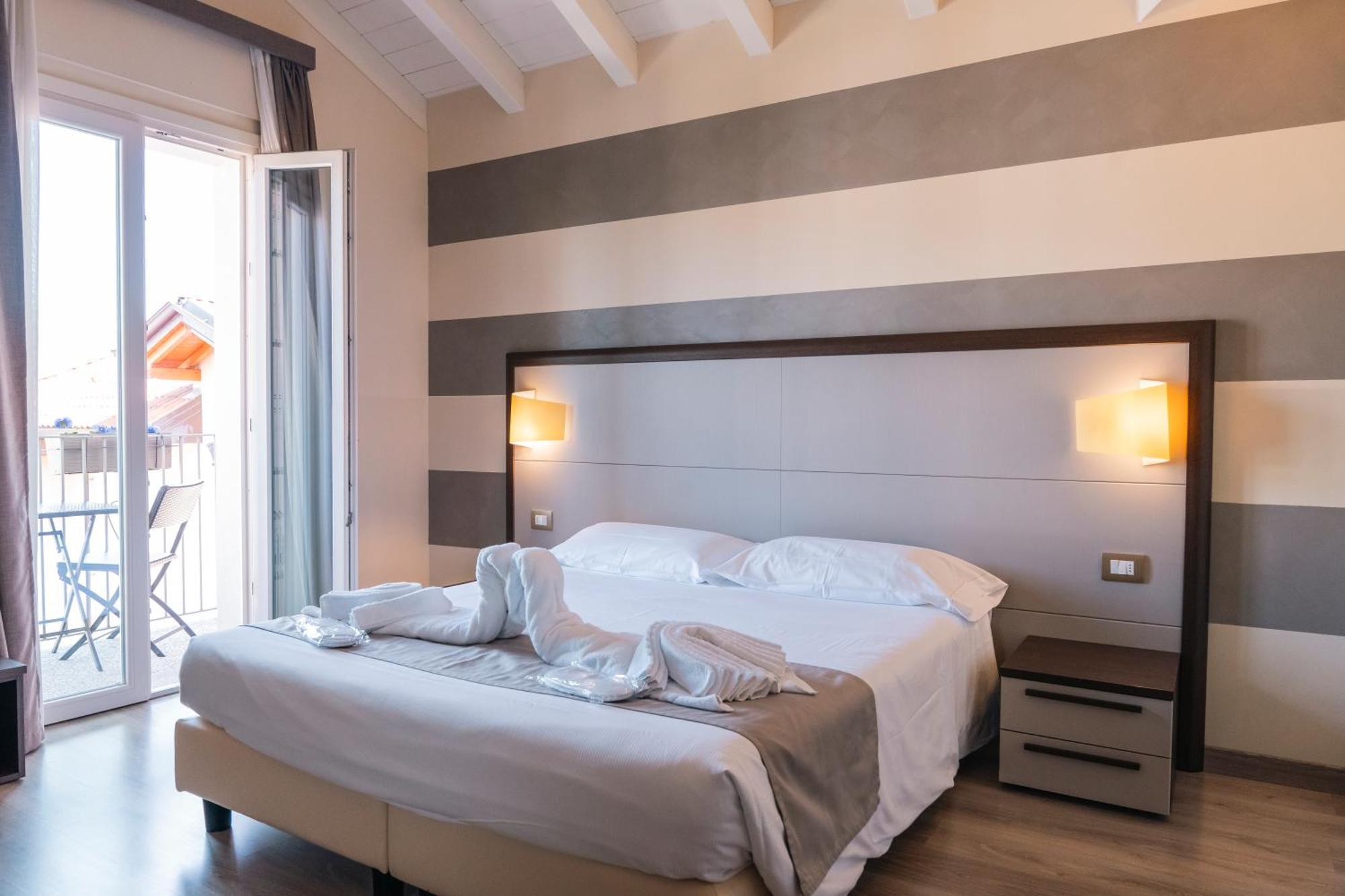 Rosa Hotel 4*