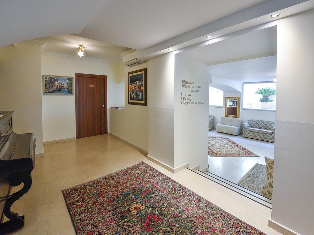 Rosa Hotel 4*