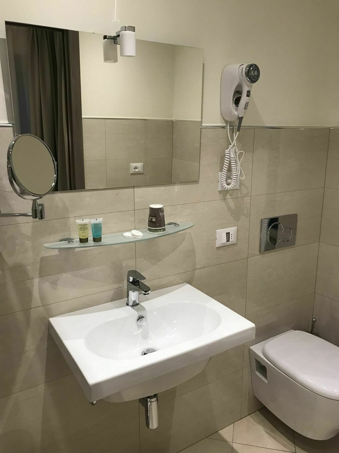 Rosa Hotel 4*